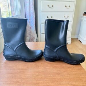 Sperry Black Waterproof Ankle Boots